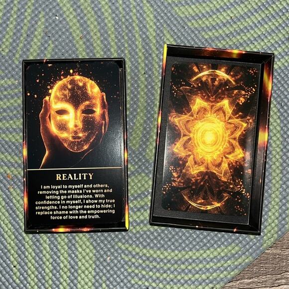Last Chancen! TAROT Path of Light Golden Oracle Card Decl Tarot - Picture 3 of 7